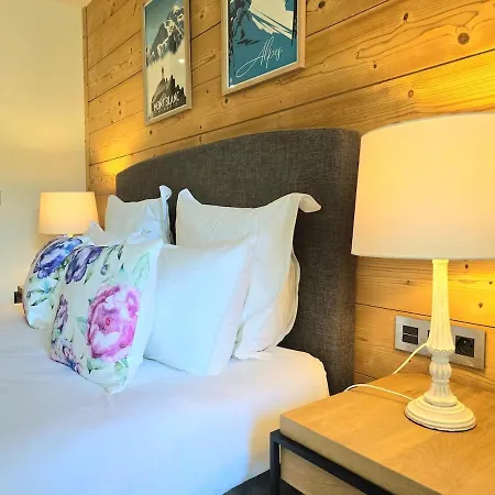 Modern Rochebrune In Out موجوف