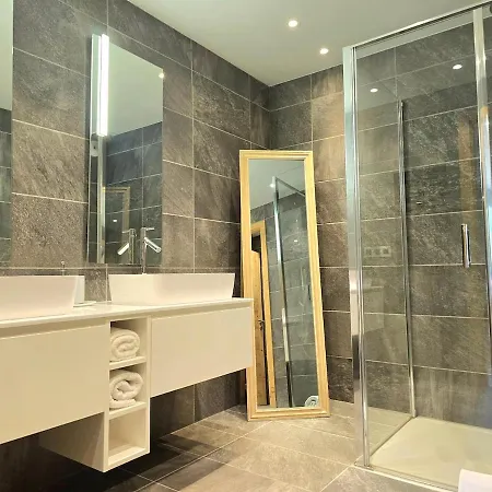 Modern Rochebrune In Out Apartment Megève