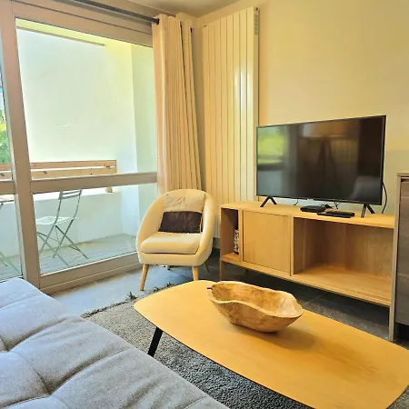 Apartment Modern Rochebrune In Out