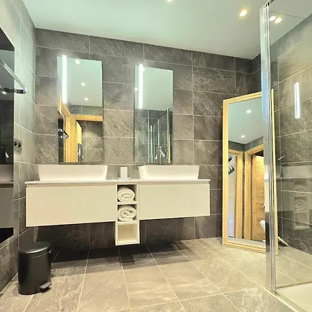 Apartment Modern Rochebrune In Out Megève