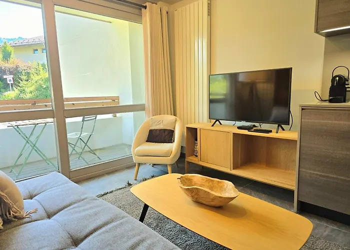 Modern Rochebrune In Out موجوف