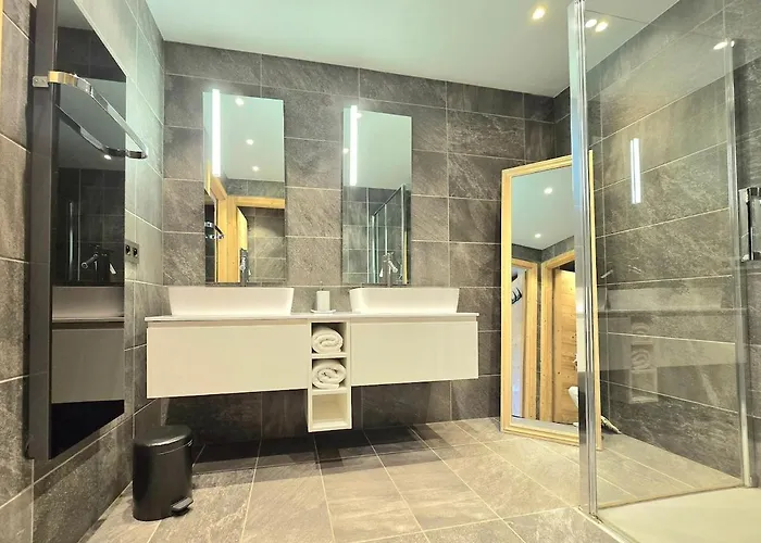 Modern Rochebrune In Out * موجوف